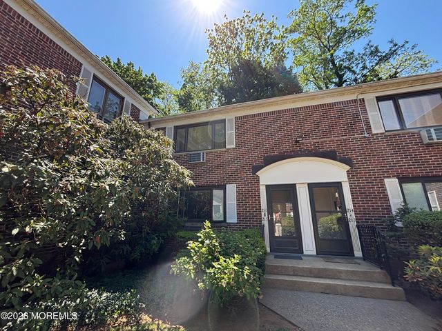 216 Manor E #3538, Red Bank, NJ 07701