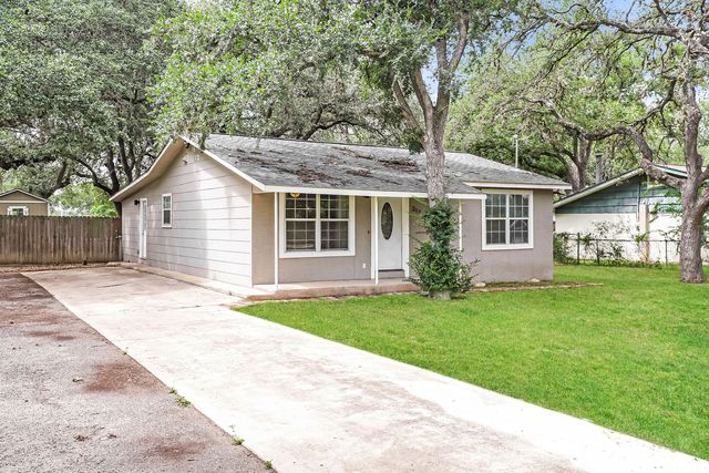 317 North Blvd, Universal City, TX 78148