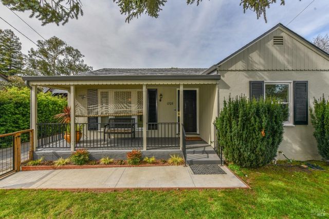 1705 Silverado Trail, Napa, CA 94558