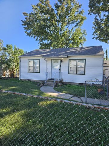 4952 W  1st St, Tulsa, OK 74127