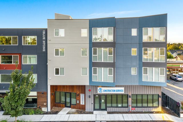 9049 20th Ave SW #408, Seattle, WA 98106