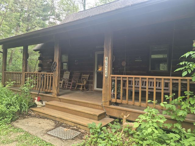 N4034 Brown Deer Dr, Brodhead, WI 53520