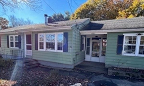 590 Henshaw St, Leicester, MA 01524