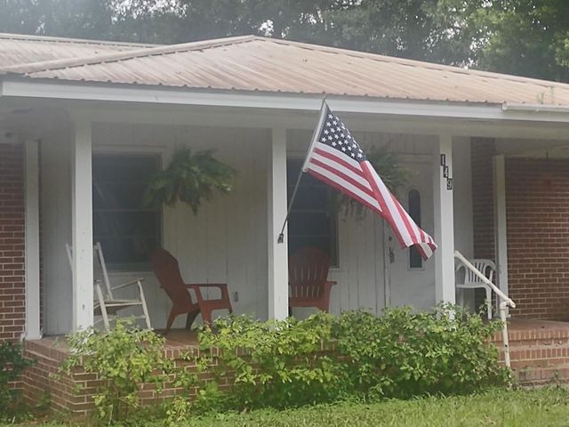 149 Elam St, Gordon, GA 31031