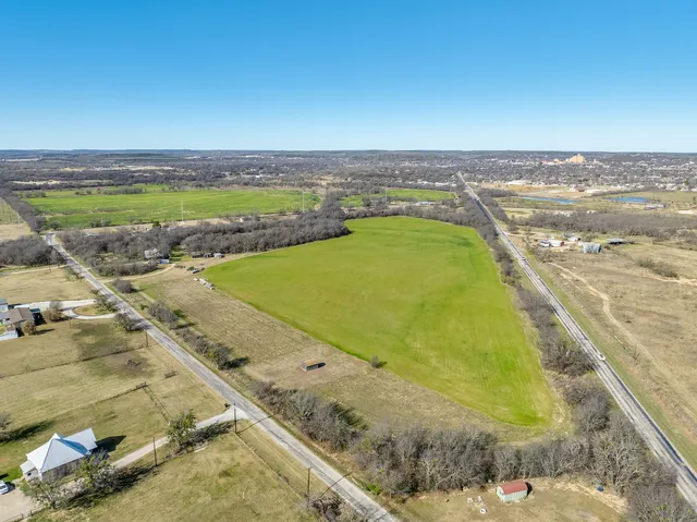 Millsap Hwy, Mineral Wells, TX 76067
