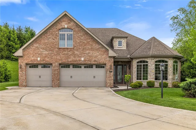 4327 Muirfield Dr, Allison Park, PA 15101