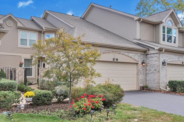 1114 Tennyson Ln, Naperville, IL 60540
