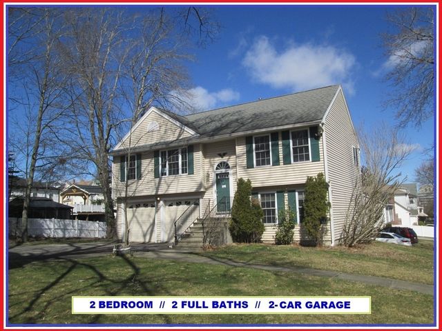 32 Rena St, Worcester, MA 01604