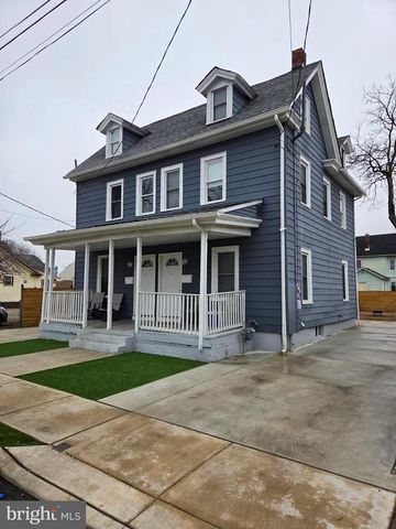16-18 E  Washington St, Paulsboro, NJ 08066