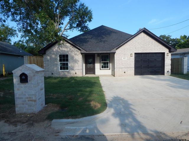 825 S  Tubbs St, Tyler, TX 75701