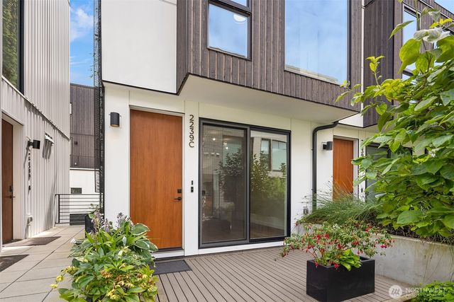 2239 Minor Avenue E #C, Seattle, WA 98102