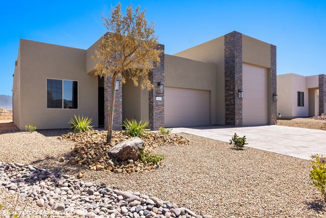To be built Garnet Plan in Cambria Phase 4 - Vacation Rentals allowed, Mesquite, NV 89027