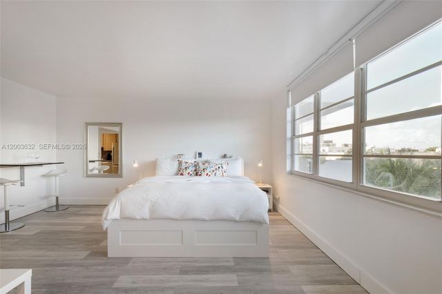 100 Lincoln Rd #439, Miami Beach, FL 33139
