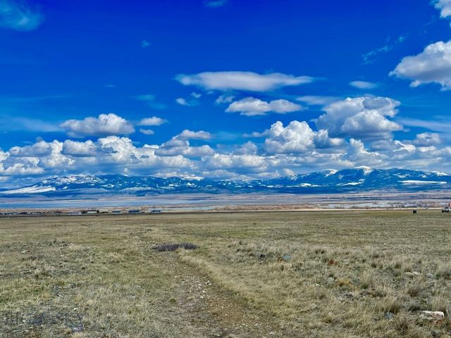 S  51 Ranch Dr, Townsend, MT 59644