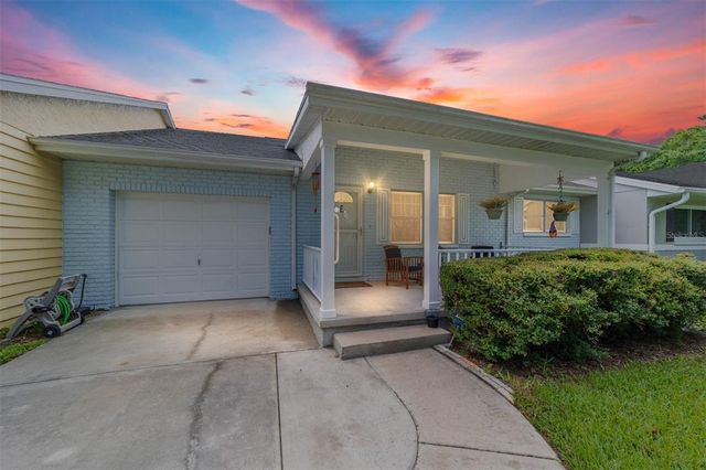 8677 SW 95th Ln #E, Ocala, FL 34481