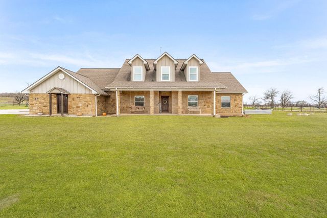 1335 Hill Valley Dr, Stephenville, TX 76401