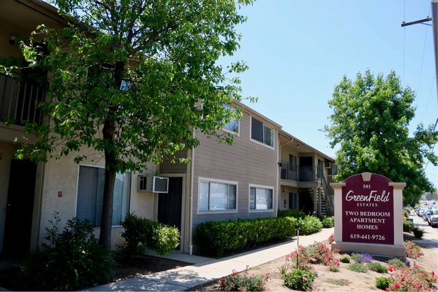 501 Greenfield Dr #27, El Cajon, CA 92021
