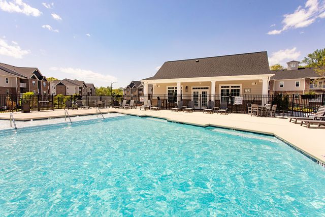 831 Pecan Ave #762a91fd8, Kernersville, NC 27284