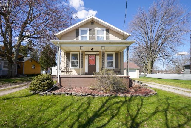 135 Duane St, Clyde, OH 43410