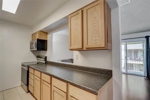 525 Conway Rd #164, Orlando, FL 32807