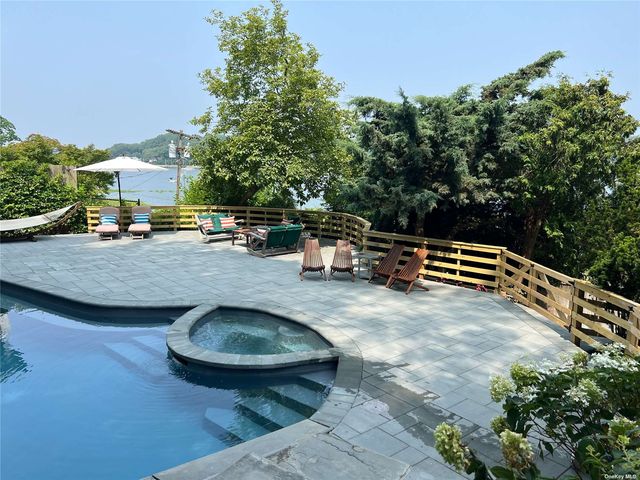 730 Sound View Rd, Oyster Bay, NY 11771