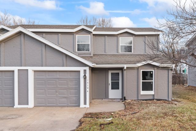 16104 W  141st Ter, Olathe, KS 66062