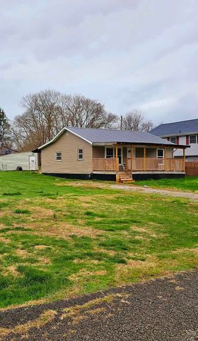 4818 Clay St, Catlettsburg, KY 41129
