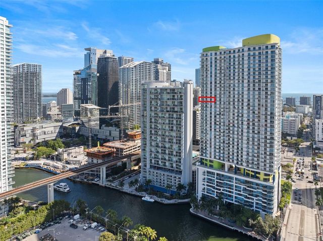 185 SW 7th St #3111, Miami, FL 33130