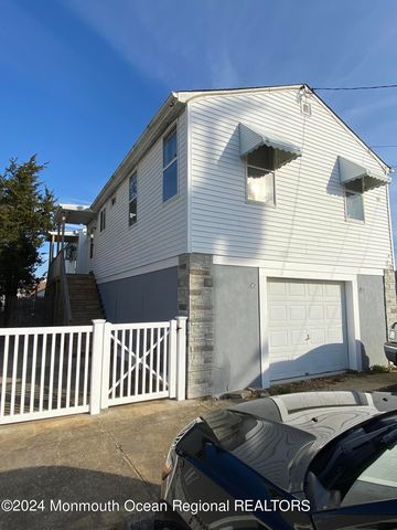 200 8th Ave, Seaside Heights, NJ 08751