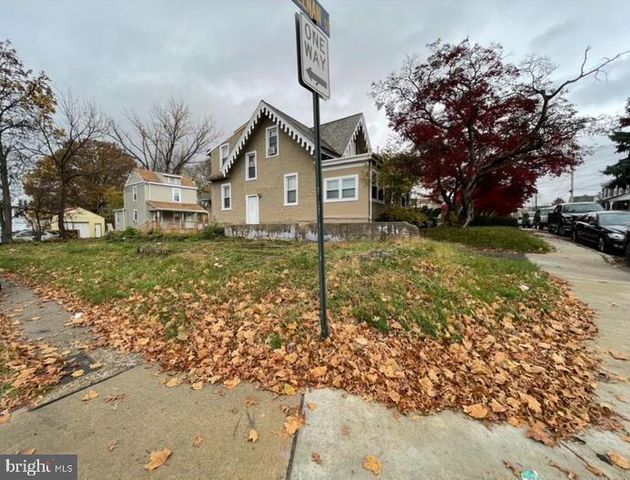 1601 W  Cheltenham Ave, Elkins Park, PA 19027