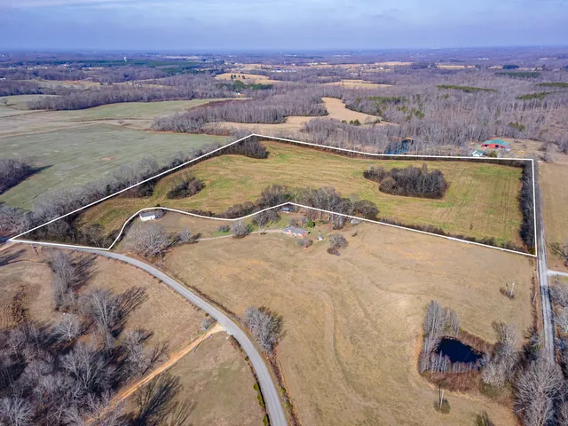 Jones Chapel Rd, Leoma, TN 38468