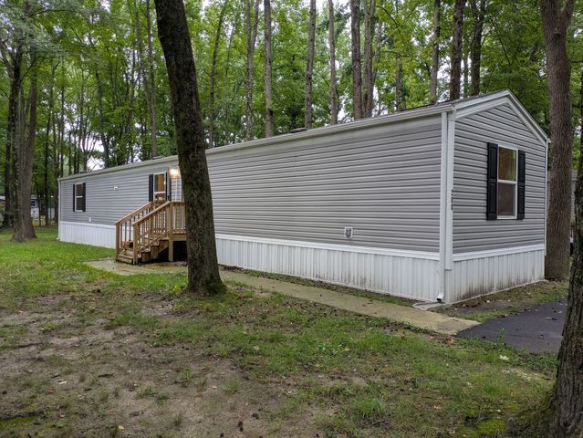208 Holly Hill Dr, Smyrna, DE 19977