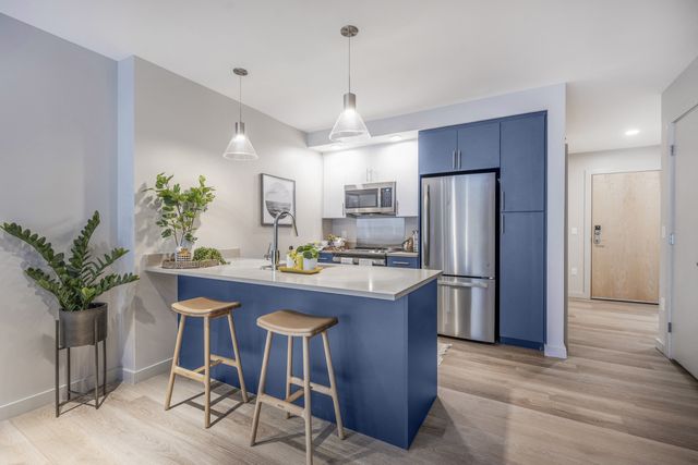 1550 Soldiers Field Rd #318, Brighton, MA 02135