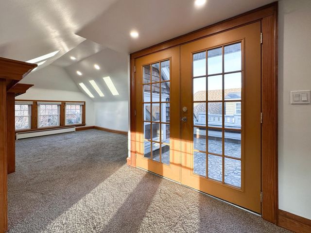 10525 Clifton Blvd #3, Cleveland, OH 44102