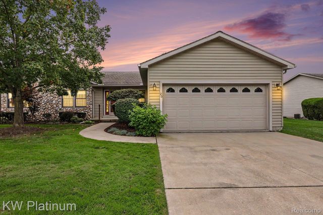 3930 River Rd #20, East China, MI 48054