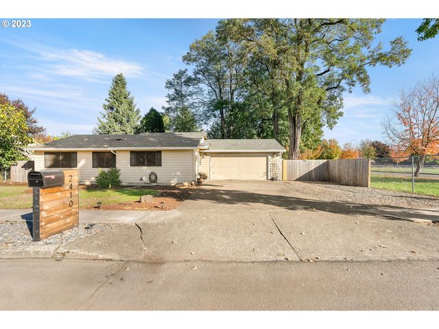 2410 SW Sundial Ave, Troutdale, OR 97060