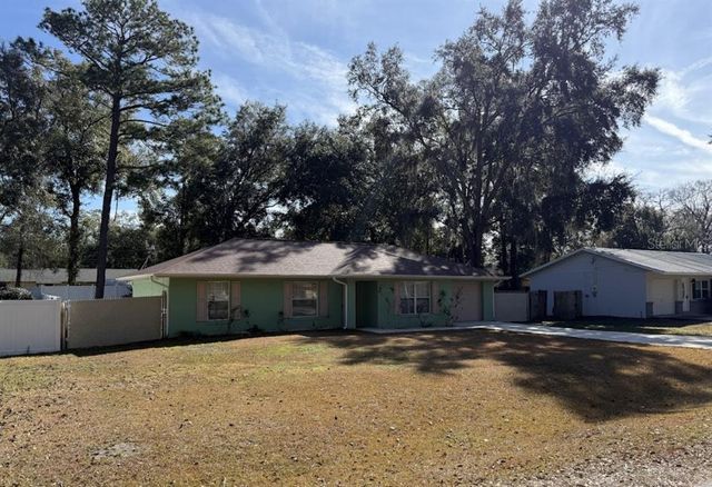 35 Hemlock Terrace Dr, Ocala, FL 34472