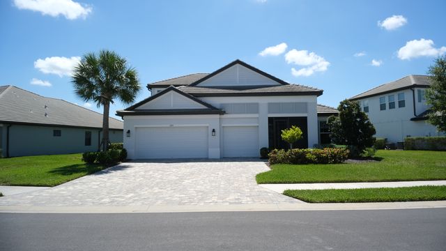 17675 Savory Mist Cir, Lakewood Ranch, FL 34211
