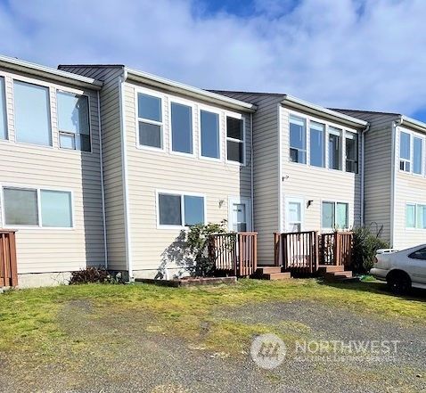 946 Ocean Shores Boulevard SW UNIT 2, Ocean Shores, WA 98569