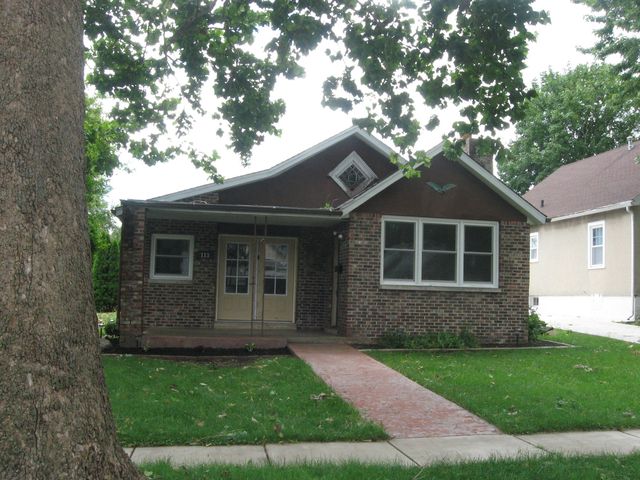 113 W  3rd St, Spring Valley, IL 61362