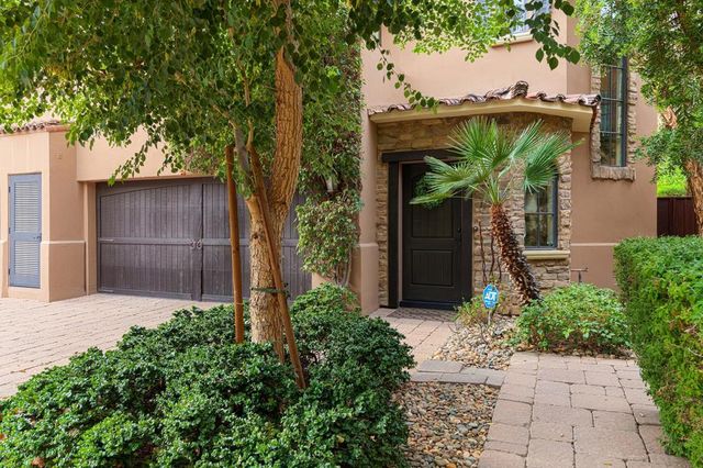 167 Villaggio W, Palm Springs, CA 92262