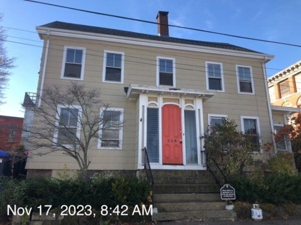 489 Spring St, Fall River, MA 02721