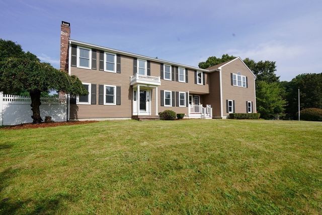 52 Wexford Dr, Mansfield, MA 02048