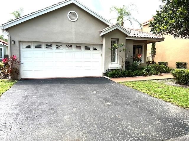 10110 NW 5th St, Fort Lauderdale, FL 33324