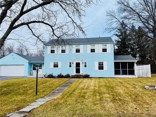 7 Randall Heights, Middletown, NY 10940