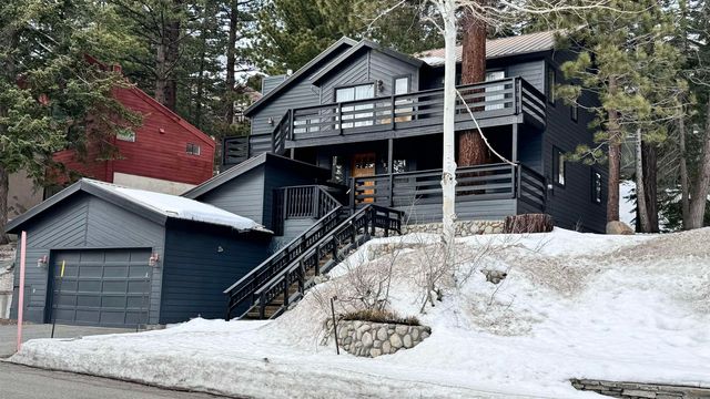 1537 Majestic Pines Dr, Mammoth Lakes, CA 93546