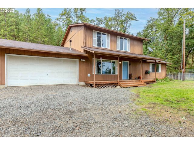 630 Mustang Dr, Oakland, OR 97462