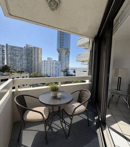 2501 Brickell Ave #804, Miami, FL 33129