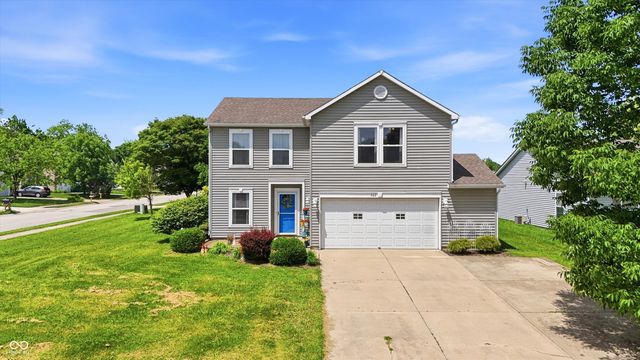 502 Streamside Dr, Greenfield, IN 46140
