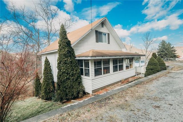 363 Purchase Line Rd, Dixonville, PA 15734